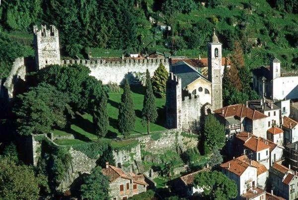 Casa Teresina - Corenno Plinio Lago Di Como Dervio Exterior foto