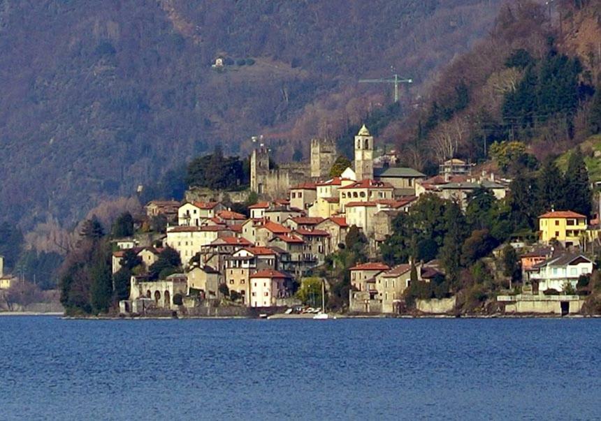 Casa Teresina - Corenno Plinio Lago Di Como Dervio Exterior foto