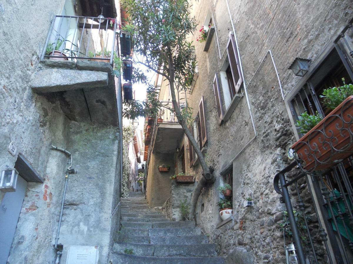 Casa Teresina - Corenno Plinio Lago Di Como Dervio Exterior foto