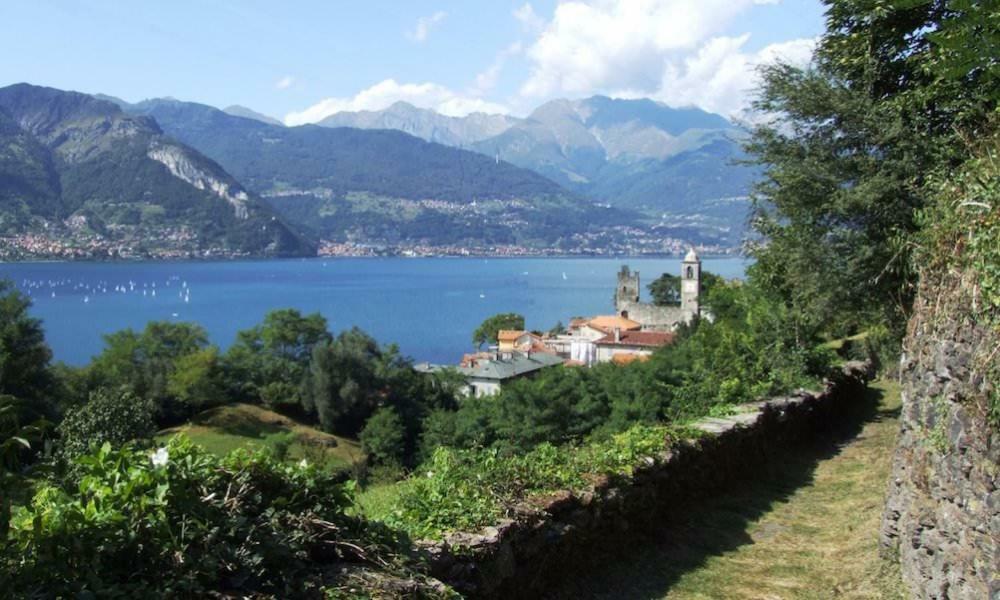 Casa Teresina - Corenno Plinio Lago Di Como Dervio Exterior foto